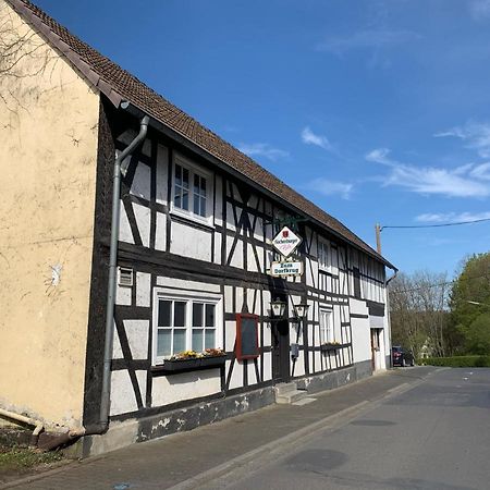 Landgasthof Zum Dorfkrug Schoneberg  Dış mekan fotoğraf