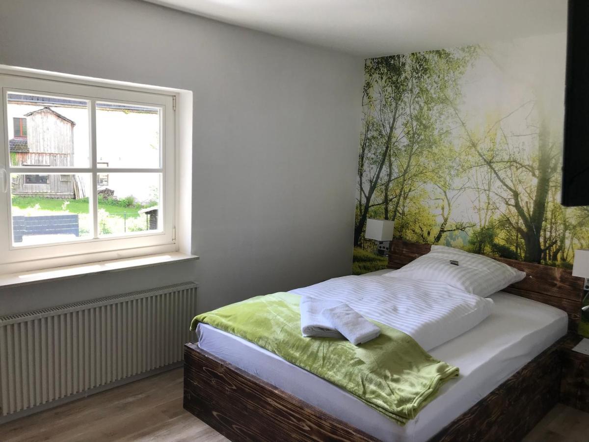 Landgasthof Zum Dorfkrug Schoneberg  Dış mekan fotoğraf