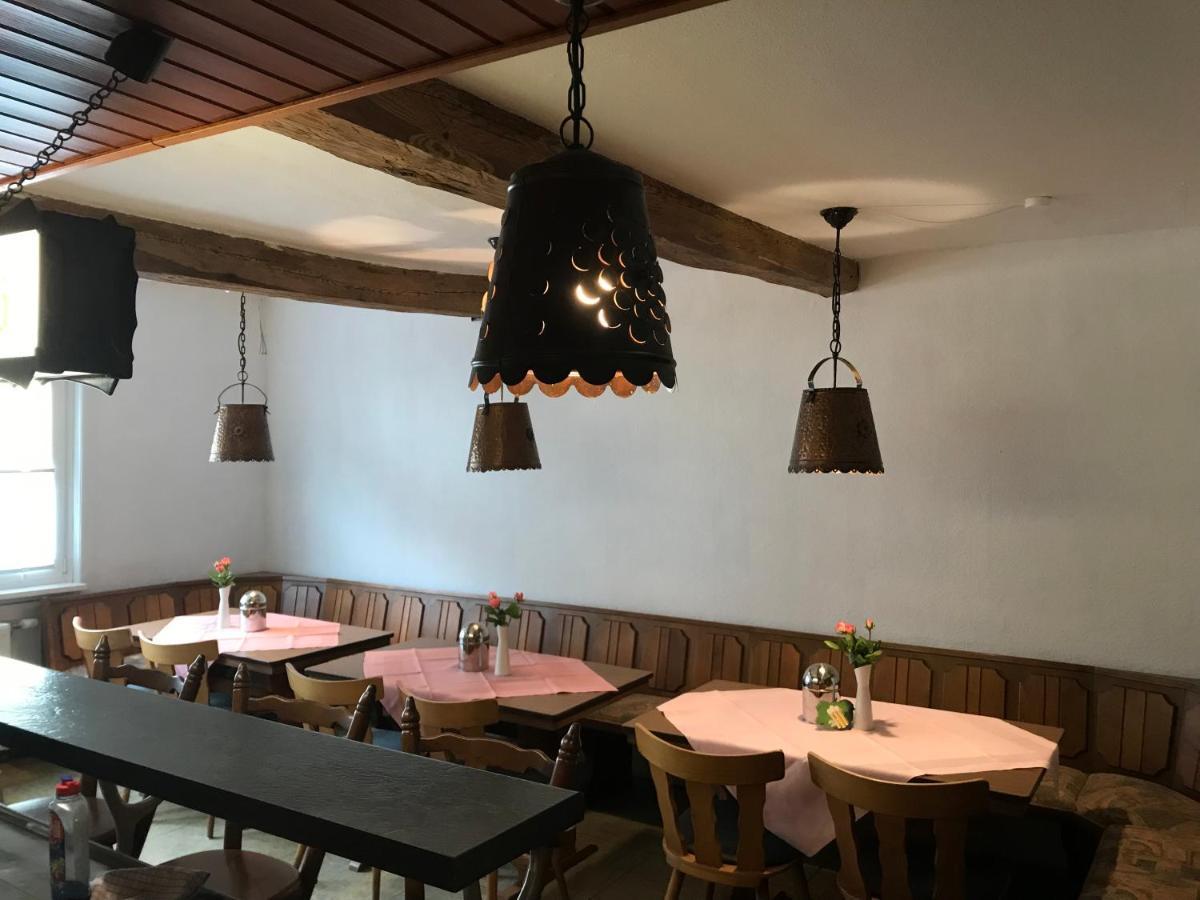 Landgasthof Zum Dorfkrug Schoneberg  Dış mekan fotoğraf