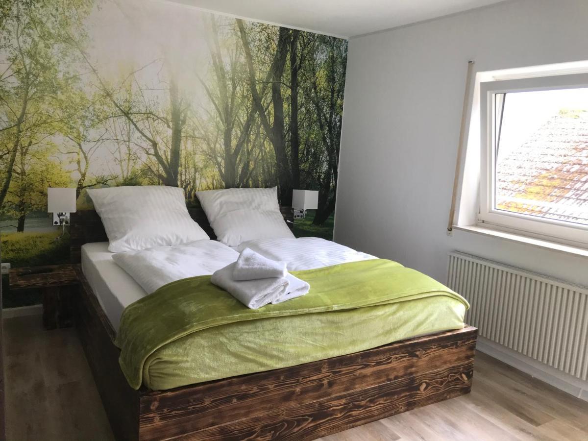 Landgasthof Zum Dorfkrug Schoneberg  Dış mekan fotoğraf